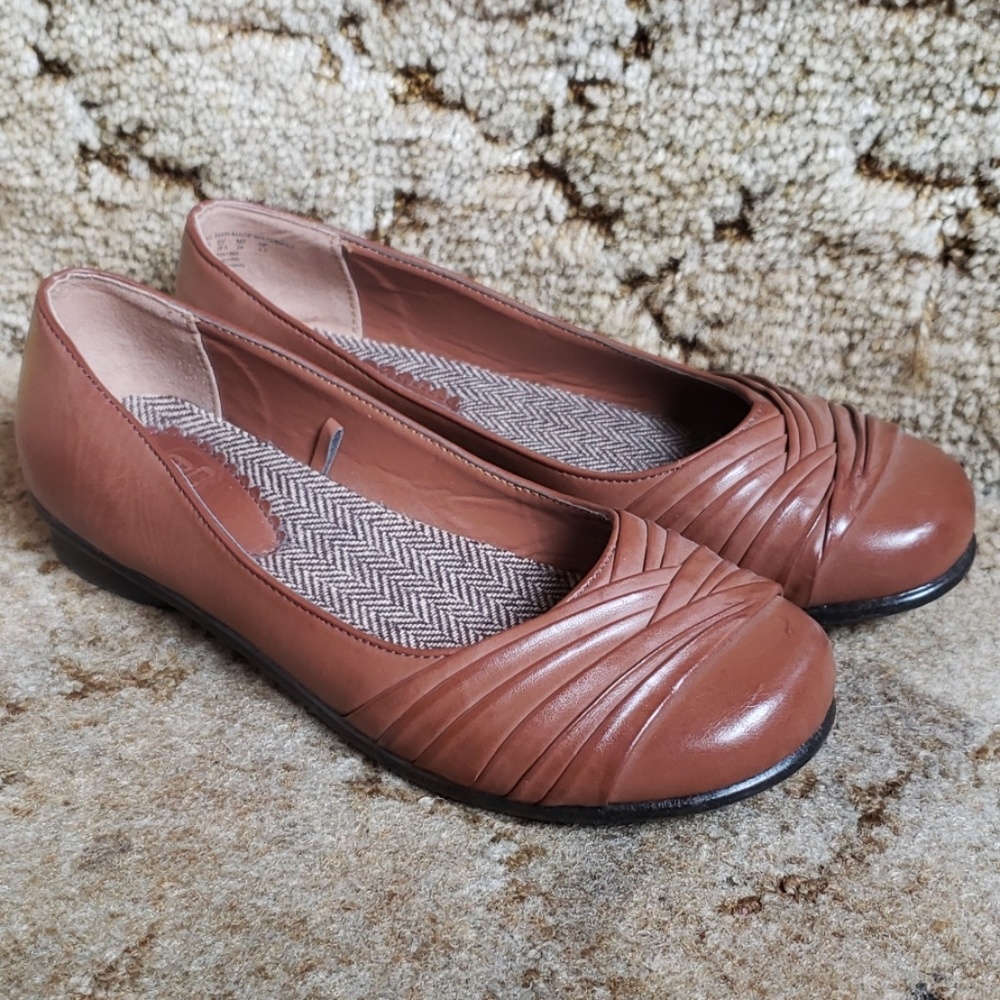 Brown flats size 7